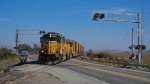UP 1003 Leads the Hollister Local through the HWY 25 Crossing